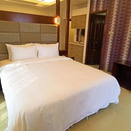Nascent Gardenia Luxury Suites Dhaka Exteriör bild