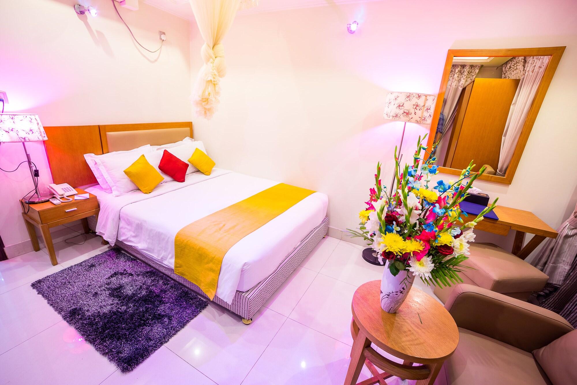 Nascent Gardenia Luxury Suites Dhaka Exteriör bild